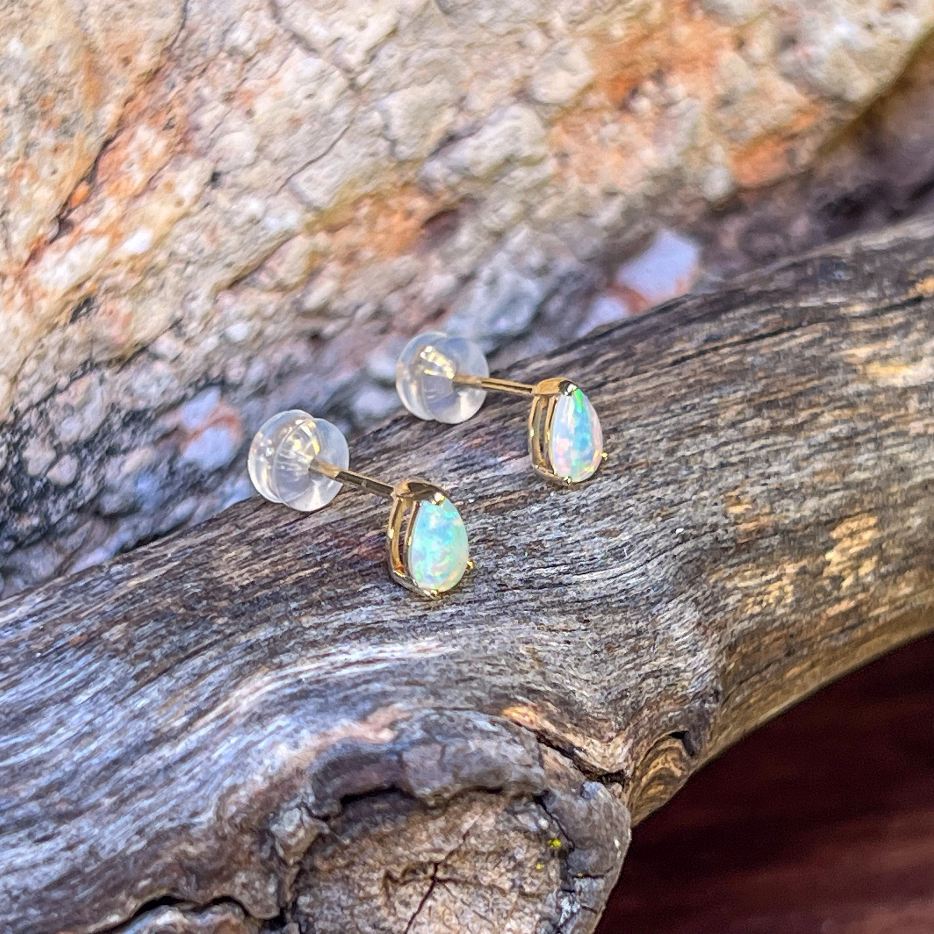 14kt Yellow Gold Pear shape 6x4mm Opal crystal studs