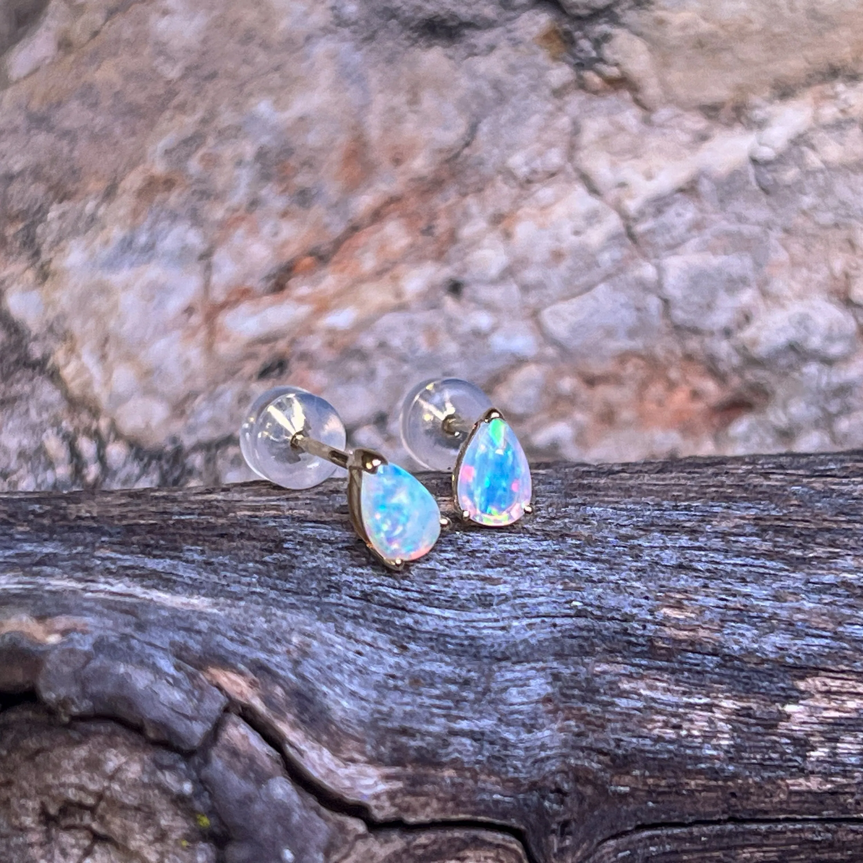 14kt Yellow Gold Pear shape 6x4mm Opal crystal studs