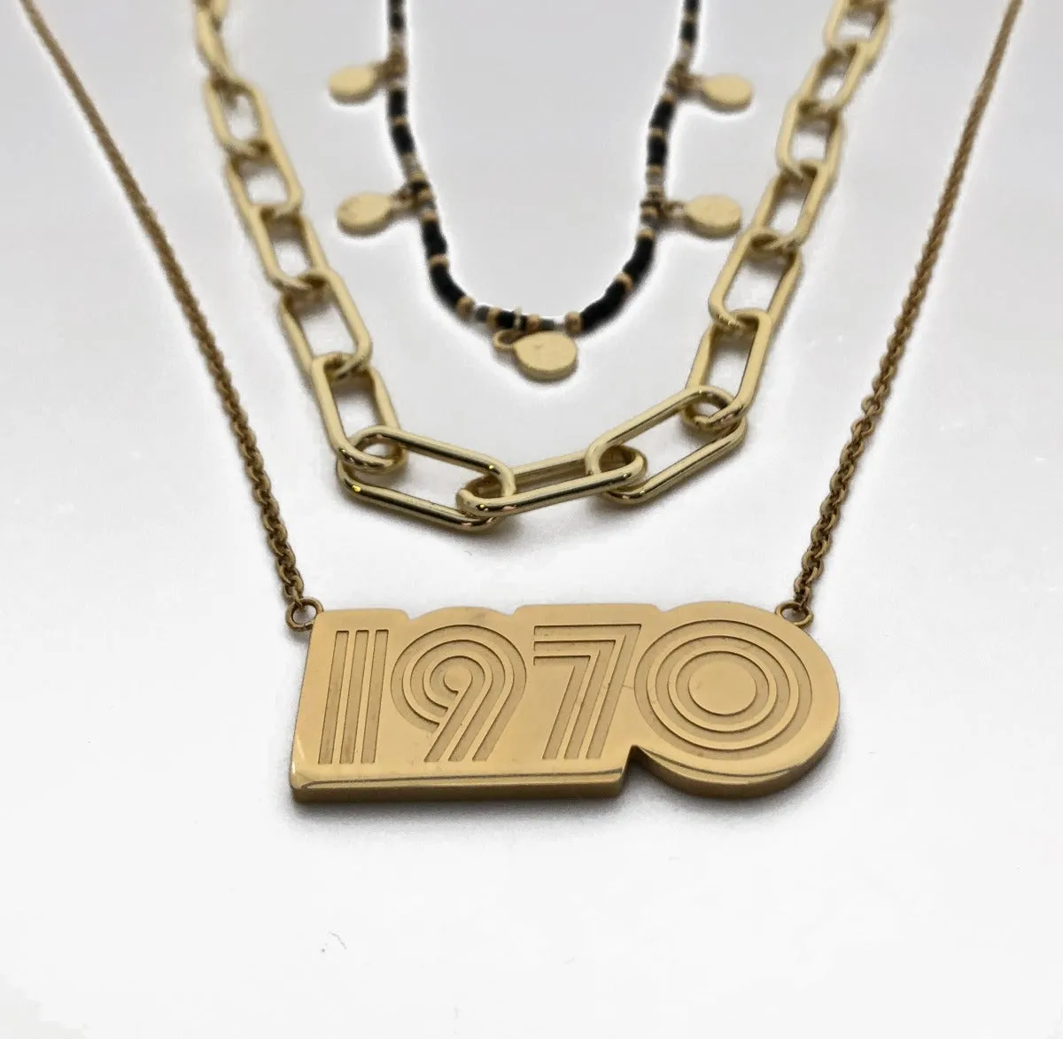 1970 Pendant Gold