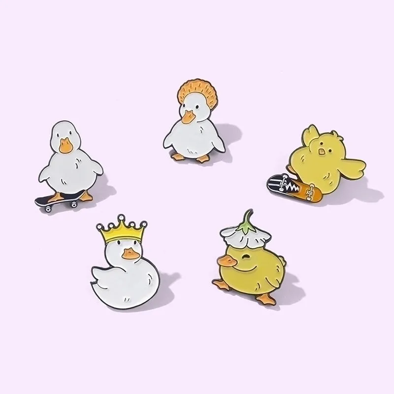 Cartoon Style Pin Animal Alloy Stoving Varnish No Inlaid Unisex Brooches