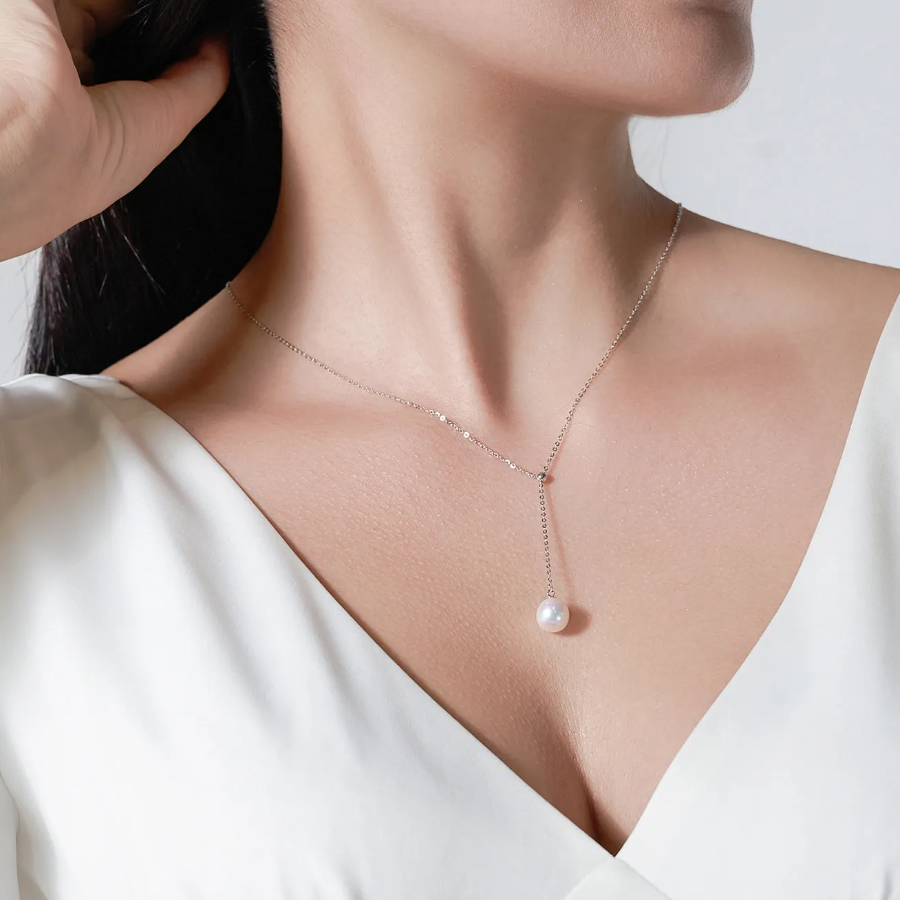 Elegant Freshwater Pearl 18K Solid Gold﻿ Necklace KN00047
