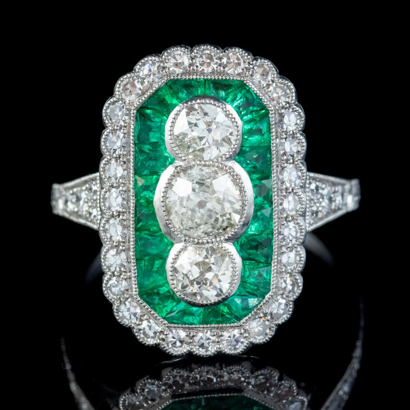 Emerald Diamond Cluster Ring Platinum 2ct of Diamond 1.25ct of Emerald
