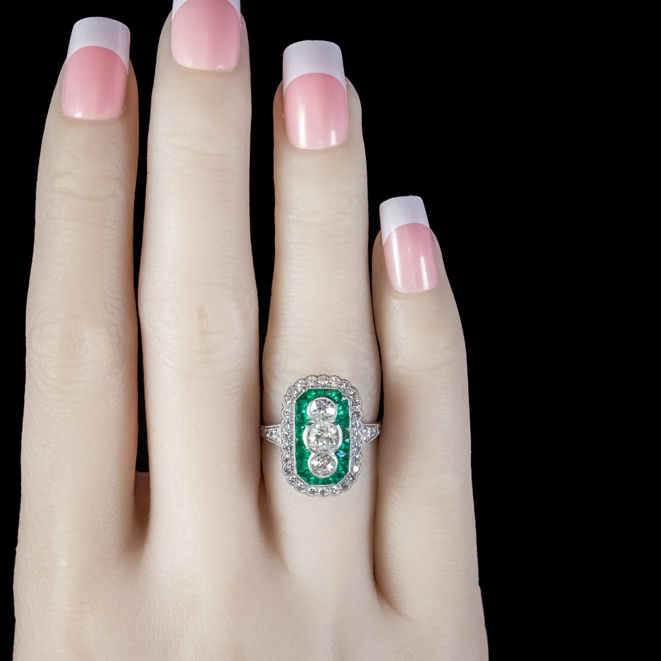 Emerald Diamond Cluster Ring Platinum 2ct of Diamond 1.25ct of Emerald