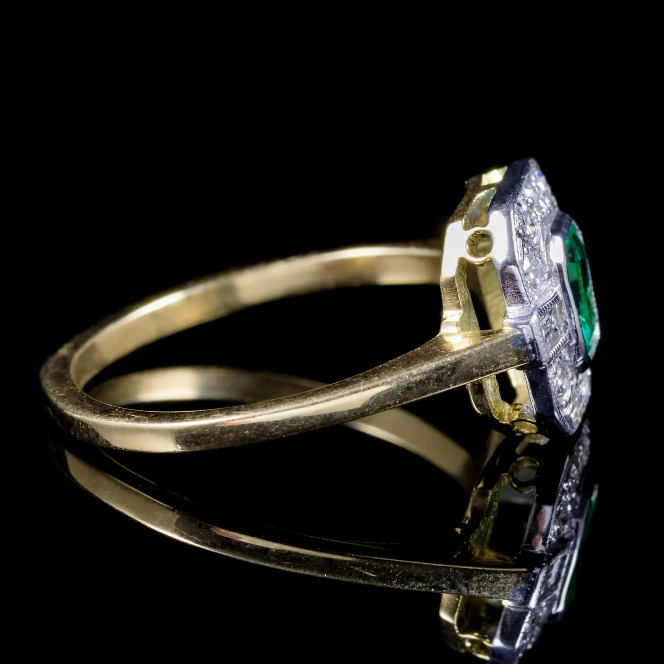 Emerald Diamond Engagement Ring 18Ct Gold