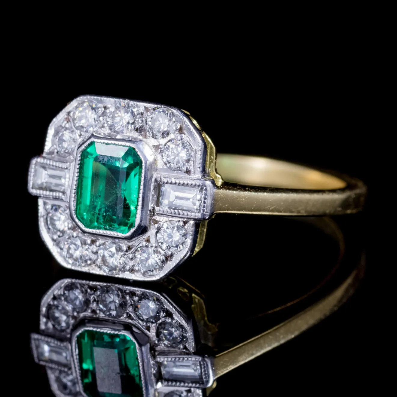 Emerald Diamond Engagement Ring 18Ct Gold