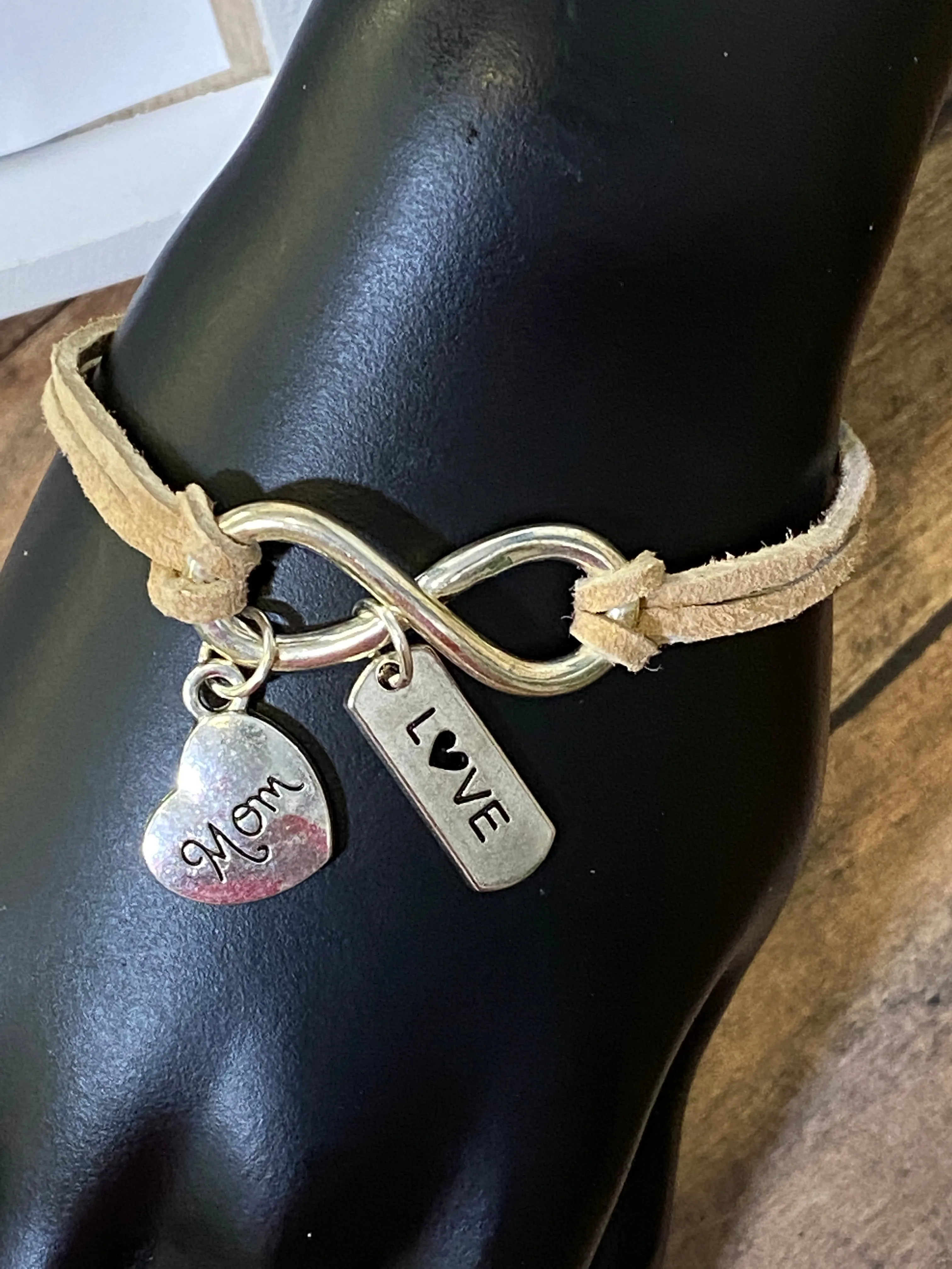 MOM Leather Bracelet
