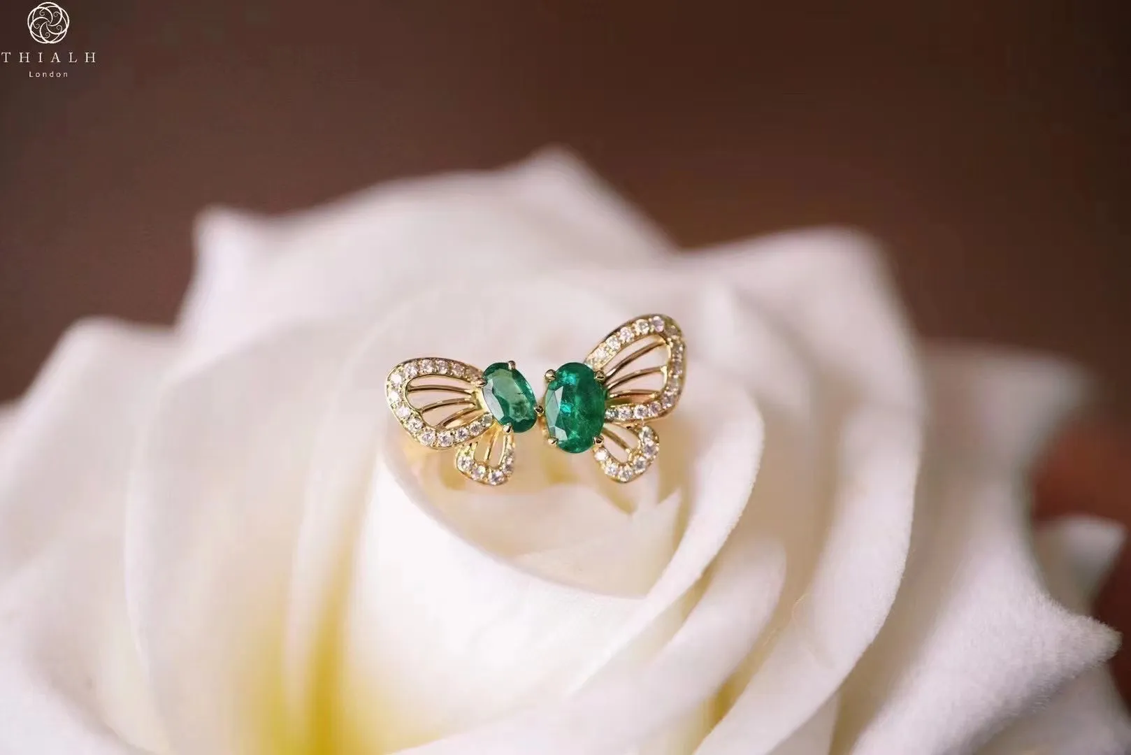THIALH - Emerald And Diamond Ring (Accept Pre-order)